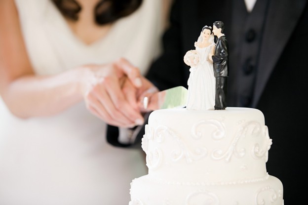 o-WEDDING-CAKE-facebook